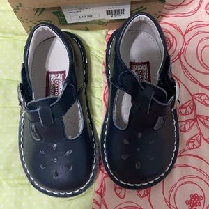 L’amour t-strap Mary Janes